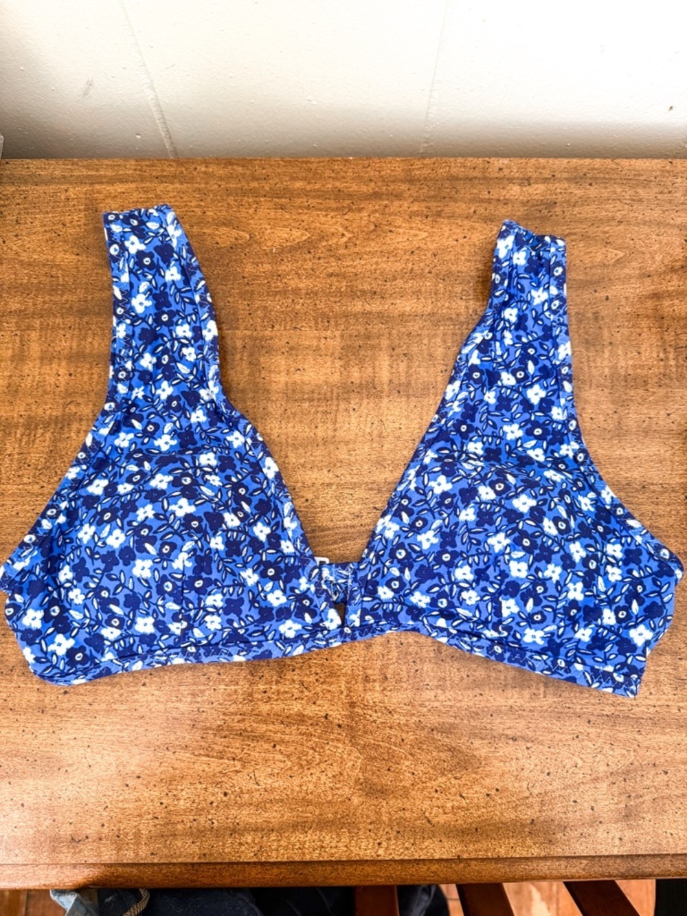 NWOT Aerie Blue Floral Scoop Bikini Top - Picture 2 of 5